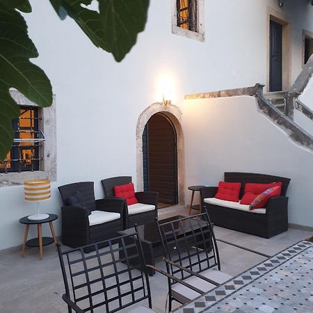 Art House 1800 Villa Tribalj  ภายนอก รูปภาพ
